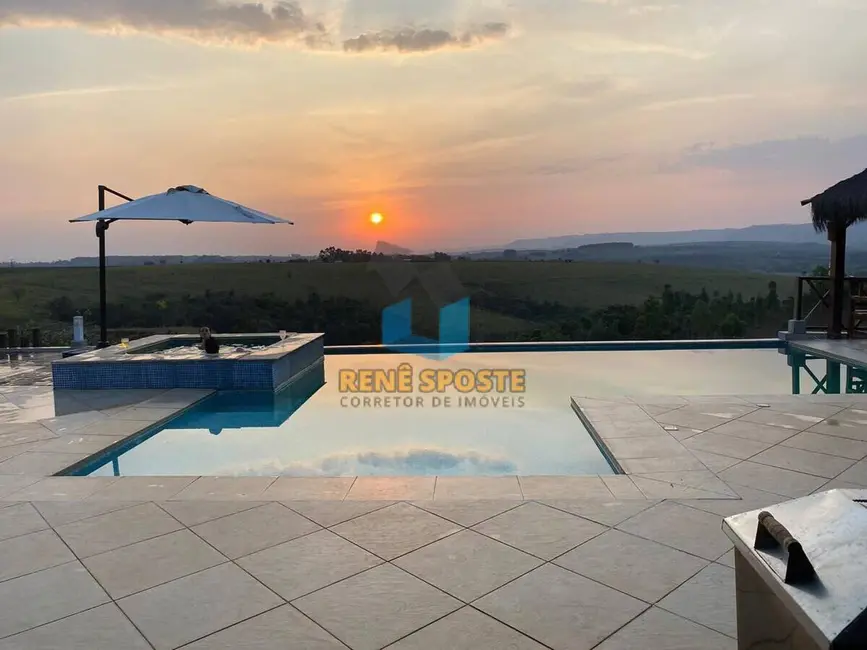 Foto 9 de Sítio / Rancho com 6 quartos à venda, 14m2 em Sao Pedro - SP