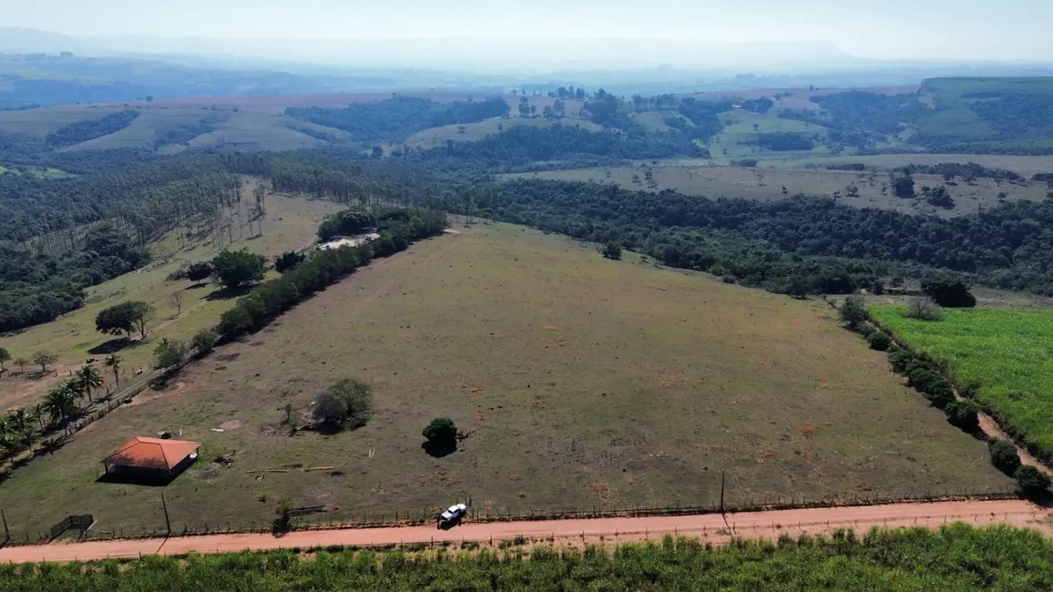 Foto 1 de Sítio / Rancho à venda em Sao Pedro - SP