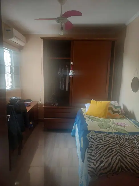 Foto 3 de Casa com 3 quartos à venda, 400m2 em Sao Pedro - SP