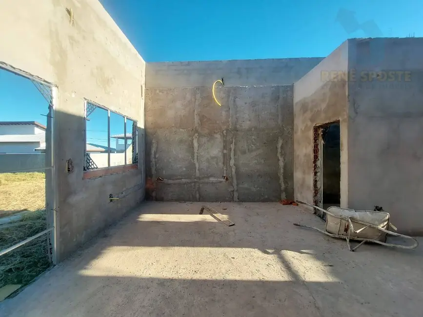 Foto 3 de Casa com 2 quartos à venda, 300m2 em Sao Pedro - SP