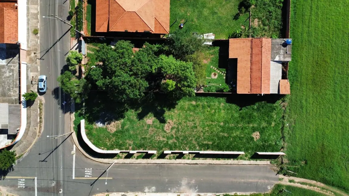 Foto 5 de Terreno / Lote à venda, 732m2 em Sao Pedro - SP