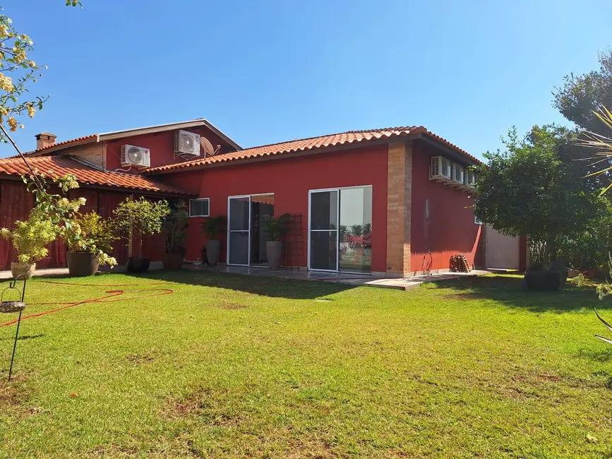 Foto 1 de Casa com 3 quartos à venda, 800m2 em Sao Pedro - SP