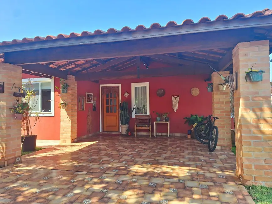 Foto 3 de Casa com 3 quartos à venda, 800m2 em Sao Pedro - SP