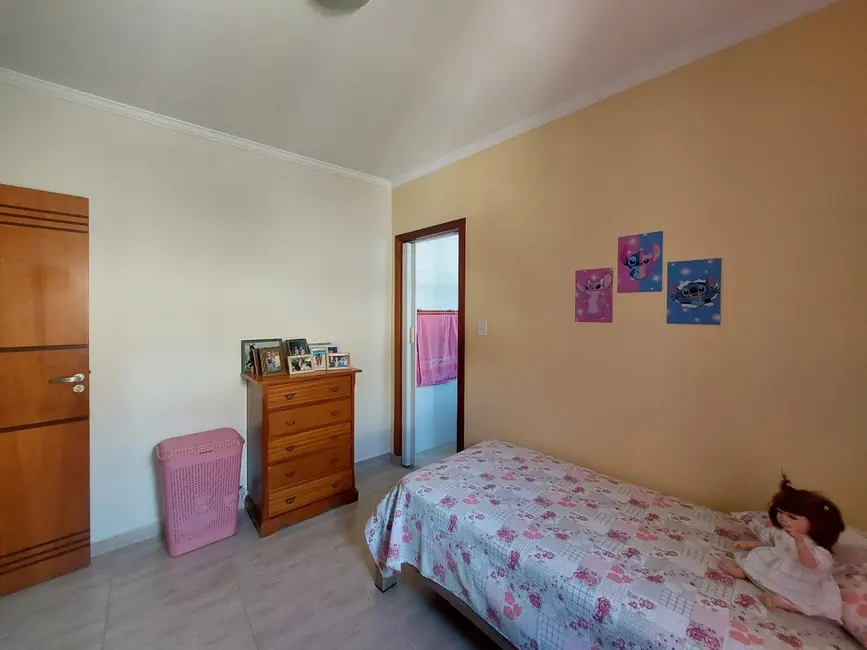 Foto 3 de Casa com 3 quartos à venda em Sao Pedro - SP