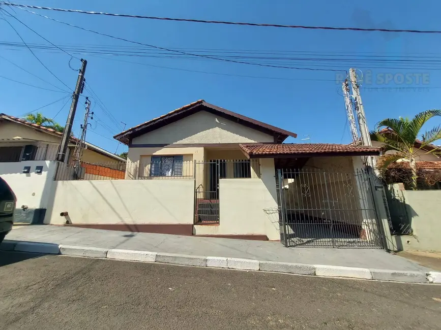 Foto 1 de Casa com 2 quartos à venda, 250m2 em Sao Pedro - SP