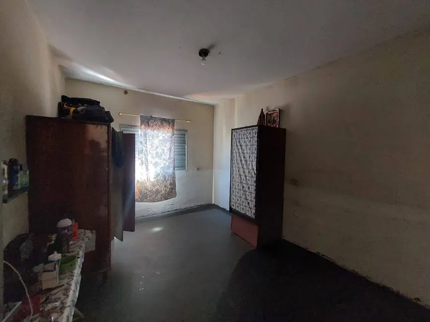 Foto 3 de Casa com 2 quartos à venda, 250m2 em Sao Pedro - SP