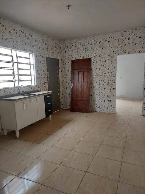 Foto 3 de Casa com 1 quarto à venda, 150m2 em Sao Pedro - SP