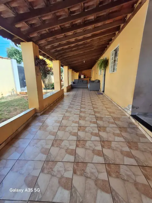 Foto 1 de Casa com 2 quartos à venda, 203m2 em Sao Pedro - SP