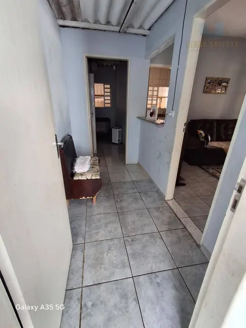 Foto 9 de Casa com 2 quartos à venda, 203m2 em Sao Pedro - SP