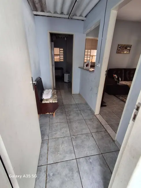 Foto 9 de Casa com 2 quartos à venda, 203m2 em Sao Pedro - SP