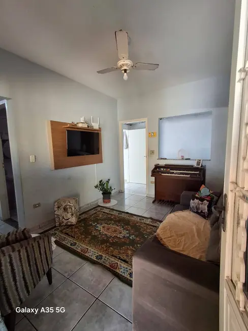 Foto 3 de Casa com 2 quartos à venda, 203m2 em Sao Pedro - SP