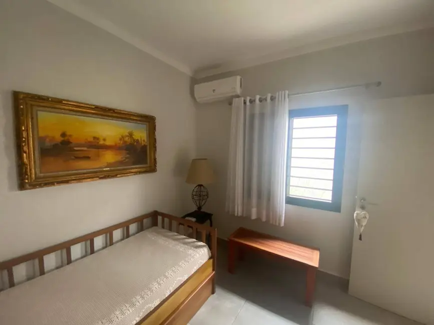 Foto 7 de Casa com 3 quartos à venda, 170m2 em Sao Pedro - SP