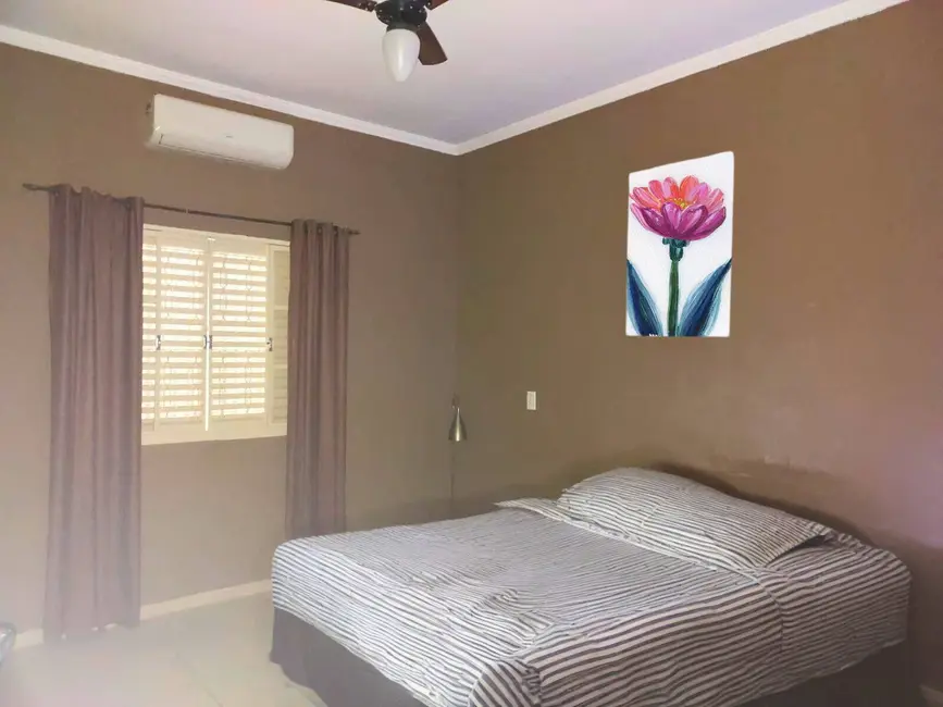 Foto 6 de Casa com 3 quartos à venda, 303m2 em Sao Pedro - SP