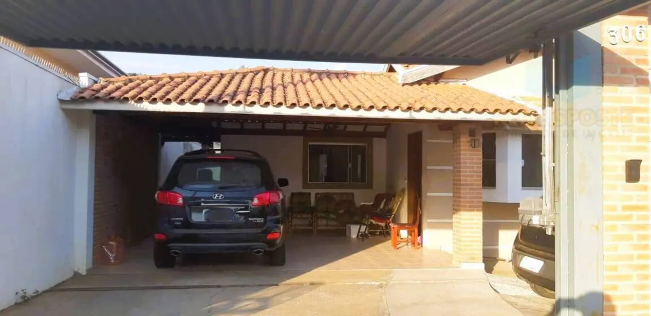 Foto 1 de Casa com 3 quartos à venda, 303m2 em Sao Pedro - SP