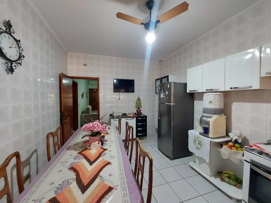 Foto 4 de Casa com 2 quartos à venda, 300m2 em Sao Pedro - SP
