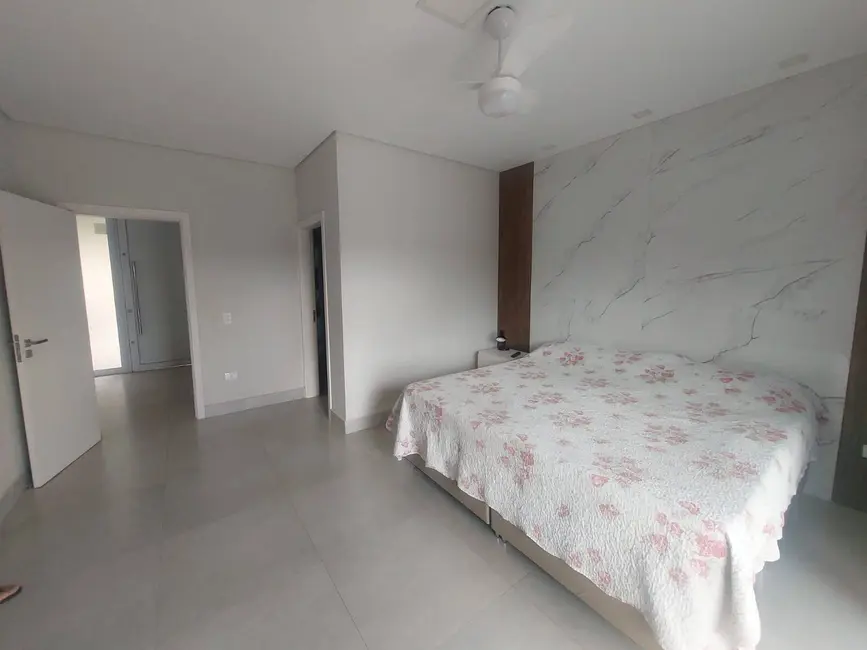 Foto 4 de Casa com 4 quartos à venda, 1300m2 em Sao Pedro - SP