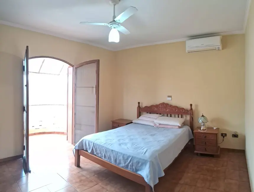 Foto 5 de Casa com 2 quartos à venda, 390m2 em Sao Pedro - SP