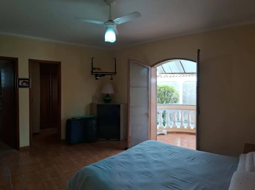 Foto 6 de Casa com 2 quartos à venda, 390m2 em Sao Pedro - SP