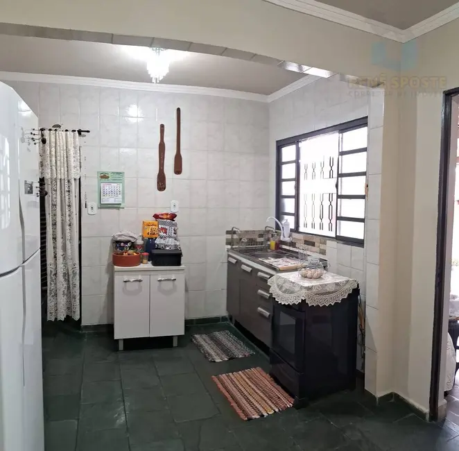 Foto 6 de Casa com 2 quartos à venda, 200m2 em Sao Pedro - SP