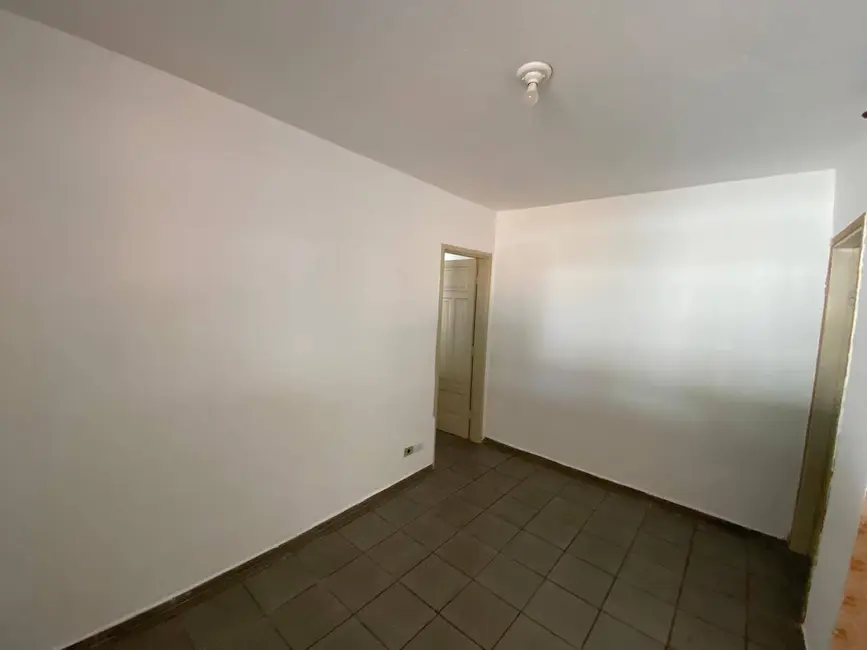 Foto 9 de Casa com 1 quarto à venda, 208m2 em Sao Pedro - SP