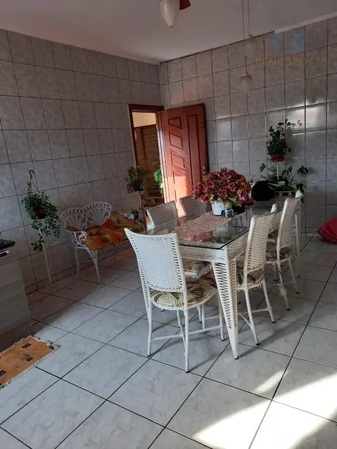 Foto 8 de Casa com 3 quartos à venda, 630m2 em Aguas De Sao Pedro - SP