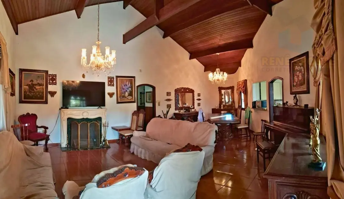 Foto 3 de Casa com 4 quartos à venda, 1032m2 em Sao Pedro - SP