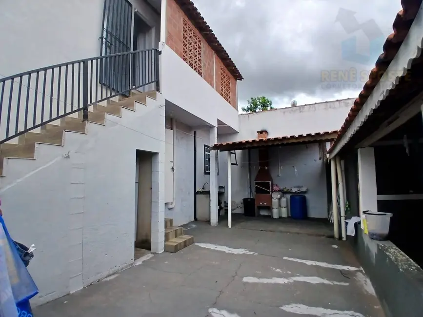 Foto 8 de Casa com 2 quartos à venda, 200m2 em Sao Pedro - SP