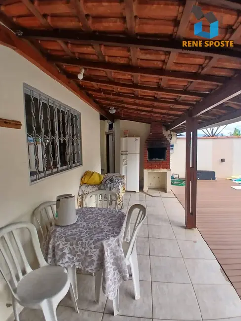 Foto 4 de Casa com 2 quartos à venda, 253m2 em Aguas De Sao Pedro - SP