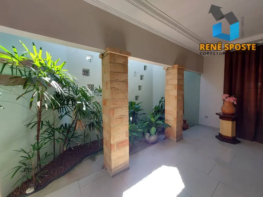 Foto 4 de Casa com 3 quartos à venda, 1371m2 em Sao Pedro - SP