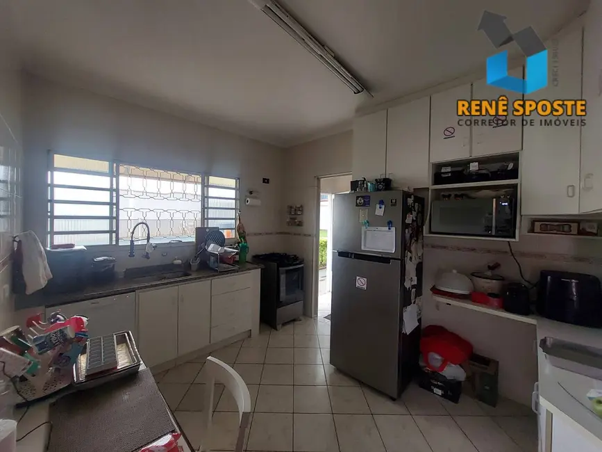 Foto 3 de Casa com 3 quartos à venda, 607m2 em Sao Pedro - SP