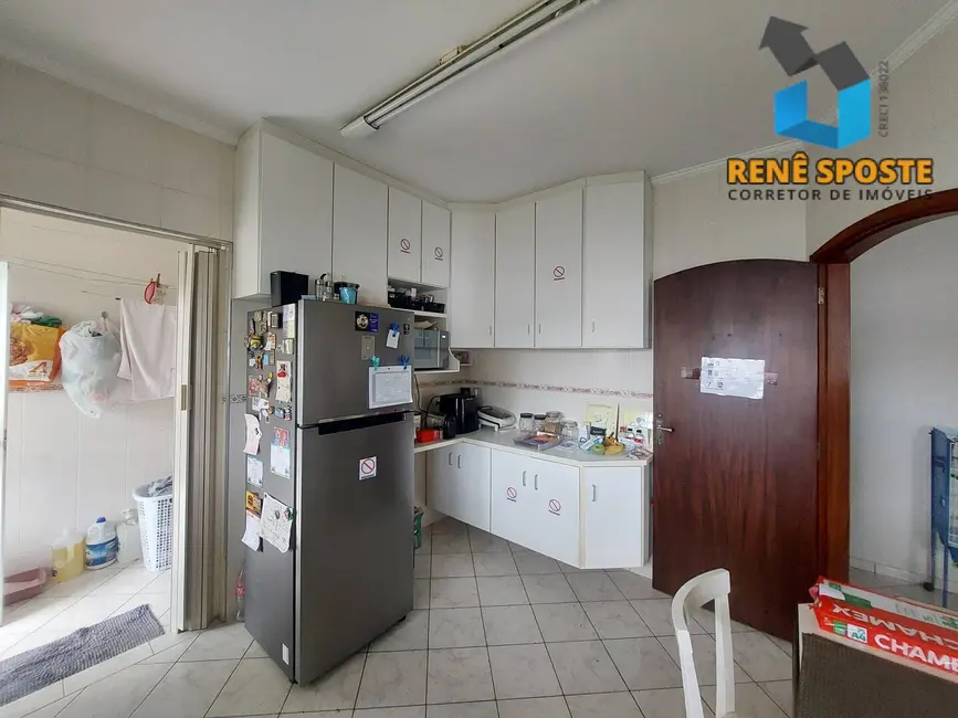 Foto 2 de Casa com 3 quartos à venda, 607m2 em Sao Pedro - SP