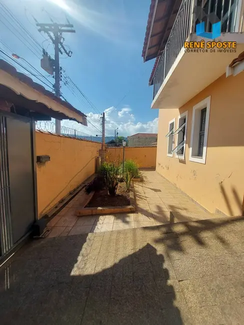 Foto 2 de Casa com 2 quartos à venda, 330m2 em Sao Pedro - SP