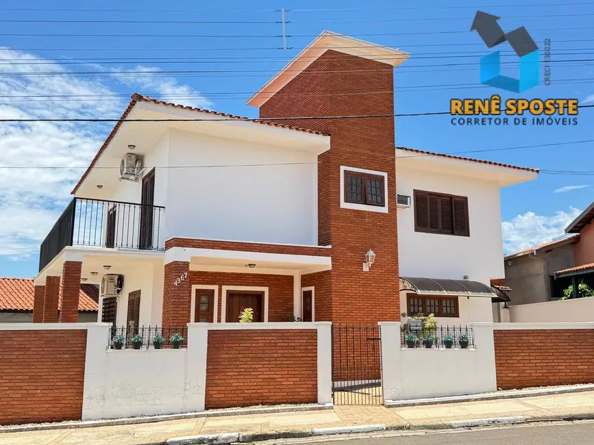 Foto 1 de Casa com 3 quartos à venda, 320m2 em Centro, Aguas De Sao Pedro - SP