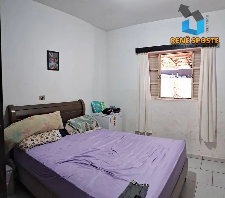 Foto 4 de Casa com 2 quartos à venda, 375m2 em Santa Cruz, Sao Pedro - SP