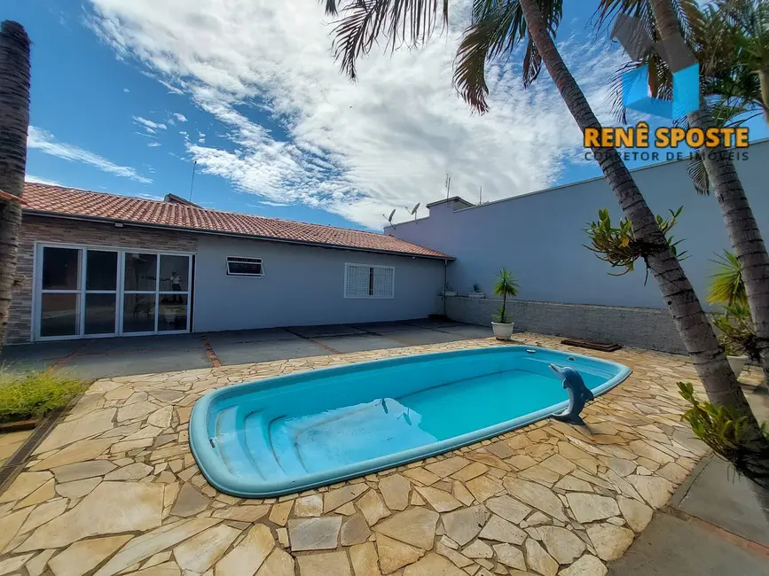 Foto 2 de Casa com 2 quartos à venda, 757m2 em Santa Cruz, Sao Pedro - SP