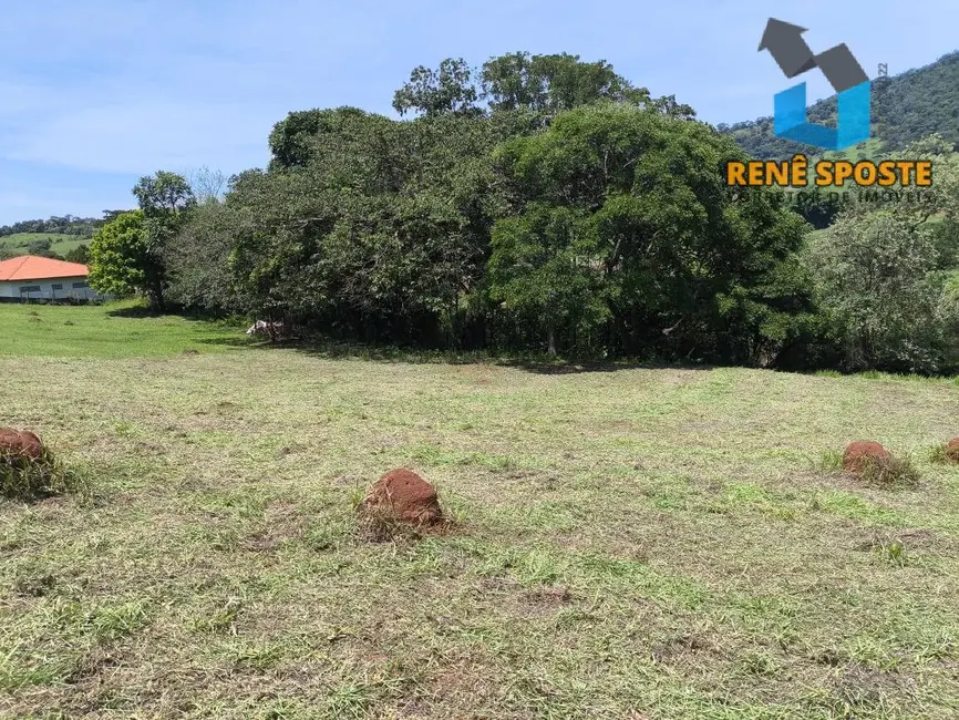 Foto 2 de Terreno / Lote à venda, 6000m2 em Sao Pedro - SP