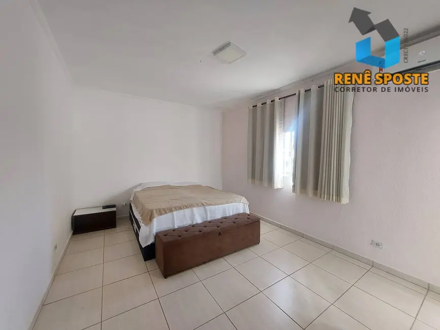 Foto 9 de Casa com 4 quartos à venda em Sao Pedro - SP