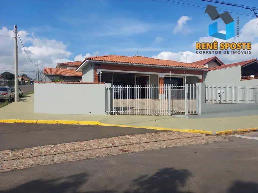 Foto 1 de Casa com 3 quartos à venda, 445m2 em Sao Pedro - SP