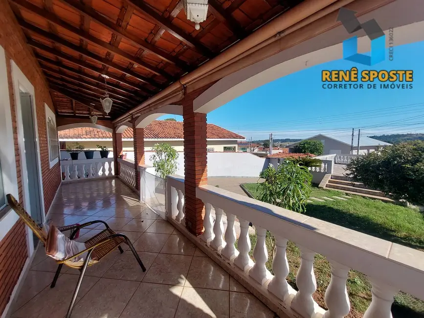 Foto 4 de Casa com 3 quartos à venda, 390m2 em Sao Pedro - SP