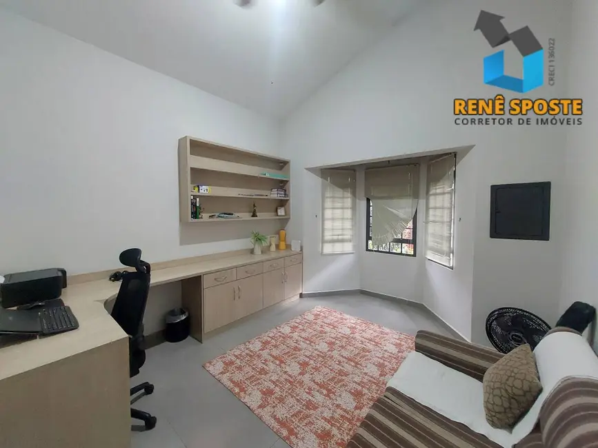 Foto 3 de Casa com 3 quartos à venda, 600m2 em Sao Pedro - SP