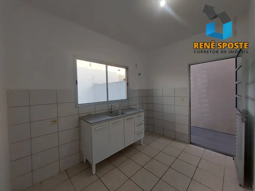 Foto 5 de Casa com 2 quartos para alugar, 160m2 em Sao Pedro - SP