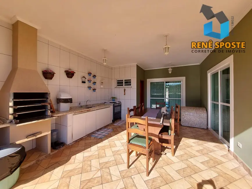 Foto 4 de Casa com 3 quartos à venda, 1000m2 em Sao Pedro - SP