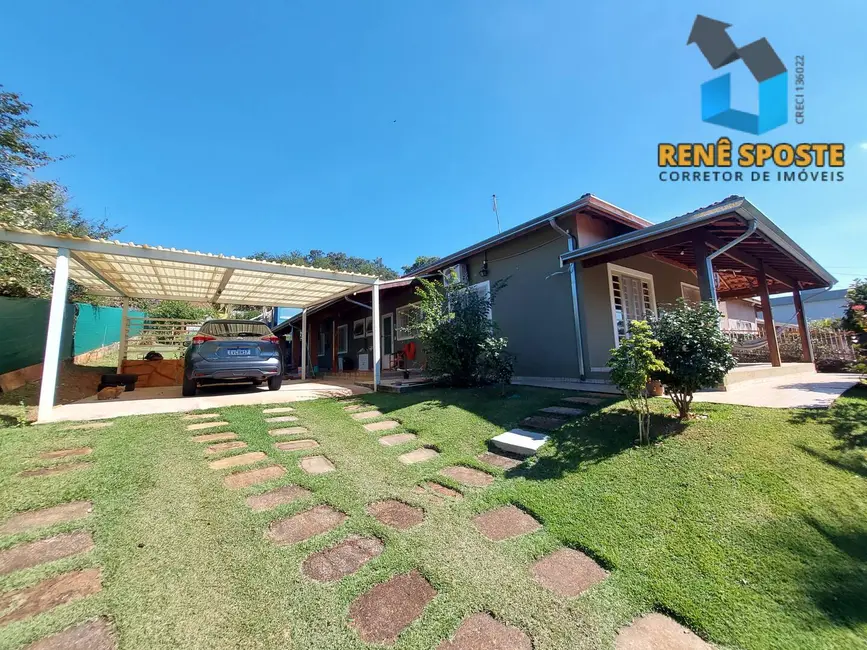 Foto 2 de Casa com 4 quartos à venda, 1000m2 em Sao Pedro - SP