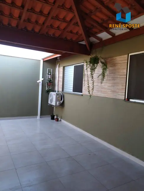 Foto 1 de Casa com 2 quartos à venda, 160m2 em Sao Pedro - SP