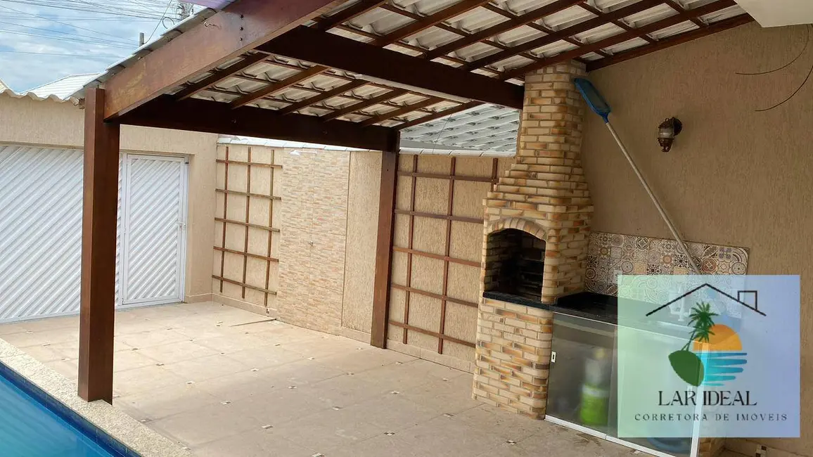Casa com 3 quartos à venda, 180m2 em Nova São Pedro, Sao Pedro Da Aldeia - RJ - imagem 3 Foto 3 de Casa com 3 quartos à venda, 180m2 em Nova São Pedro, Sao Pedro Da Aldeia - RJ
