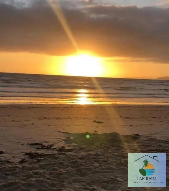 Foto 3 de Casa com 2 quartos à venda, 80m2 em Unamar (Tamoios), Cabo Frio - RJ