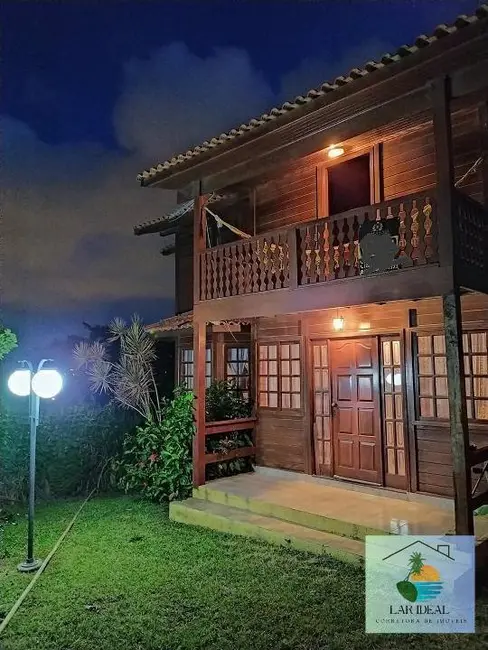 Foto 2 de Casa de Condomínio com 4 quartos à venda em Araruama - RJ