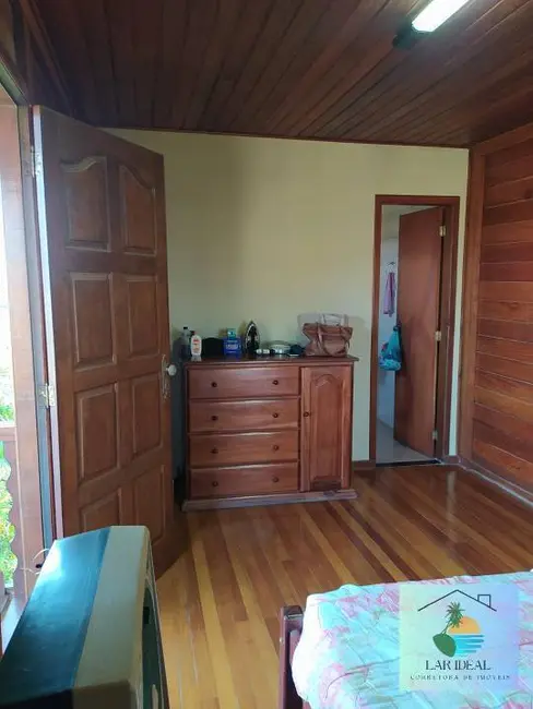 Foto 9 de Casa de Condomínio com 4 quartos à venda em Araruama - RJ