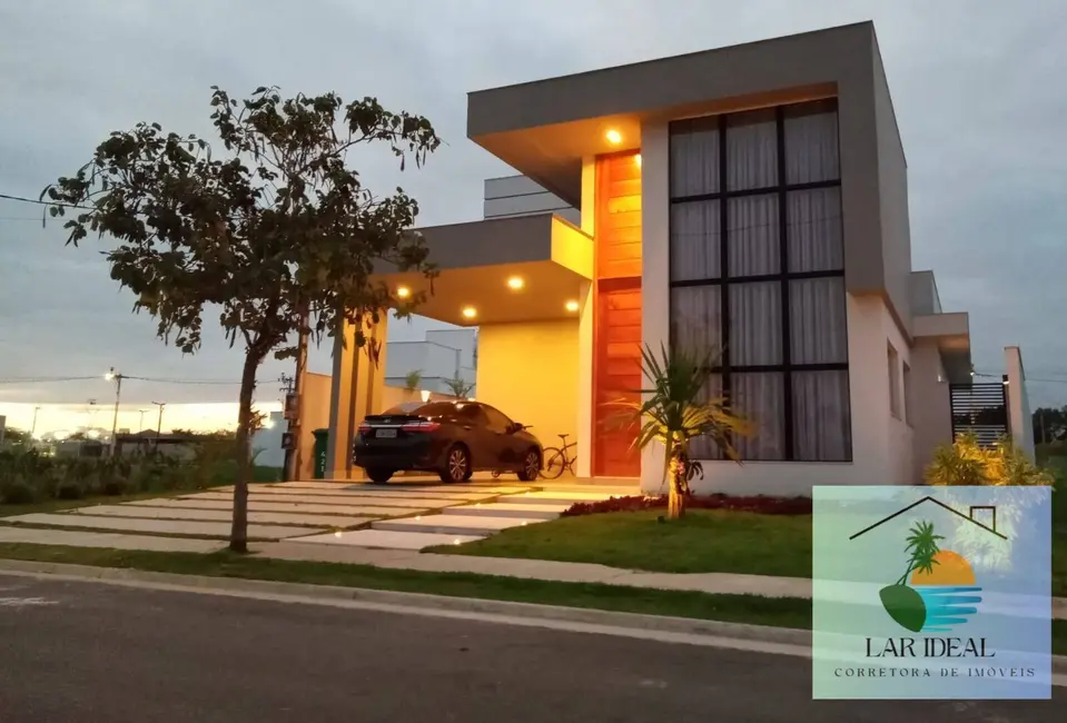 Foto 1 de Casa de Condomínio com 3 quartos à venda, 450m2 em Parque Rodoviário, Campos Dos Goytacazes - RJ
