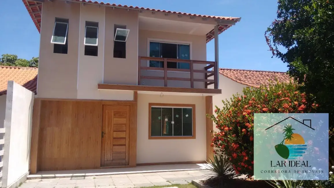 Foto 3 de Casa com 3 quartos à venda, 225m2 em Araruama - RJ